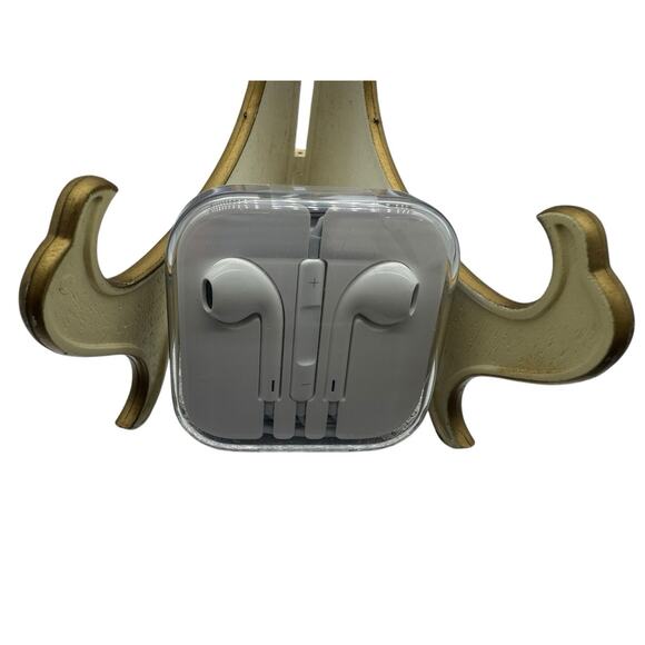 Apple Earbuds Genuine 3.5mm Plug Earphones Wired EarPods w Case iPhone iPod iPad - Picture 1 of 3